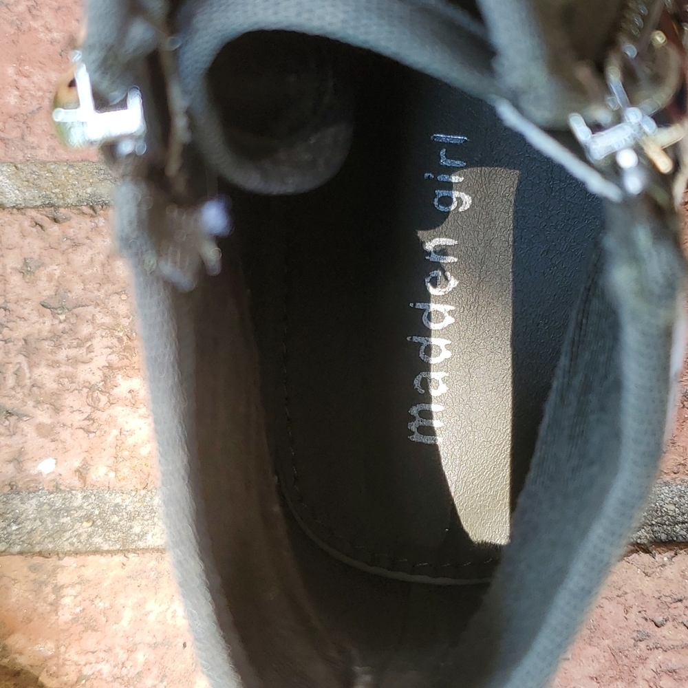 Madden girl zip side kicks - sz. 9 - Picture 8 of 10